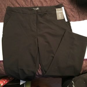 Women’s Black trousers slim ankle pants.